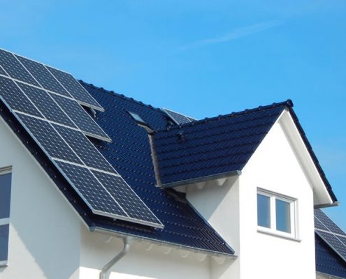 Photovoltaik Niederzissen - Solaranlage auf Dach eines Hauses